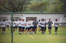 EMELEC PRETEMPORADA (13987153)
