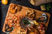 desk-with-snaks-beer (1)