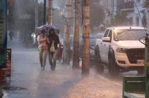 LLUVIAS QUITO (7964333)