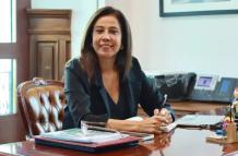 Cynthia Gellibert fue designada como vicepresidenta encargada vía decreto.
