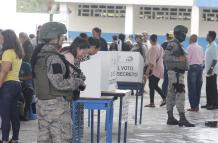 Elecciones Ecuador 2025