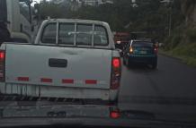 El accidente de tránsito en el puente de Guápulo causó congestión en la av. Simón Bolívar y De los Conquistadores.