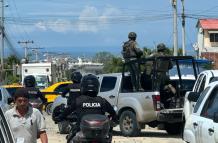 En la escena del crimen, los agentes de Criminalística levantaron al menos 25 indicios balísticos.