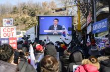 Mundo, Corea del Sur, Crisis política