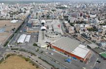 Desplome de centro comercial en Perú
