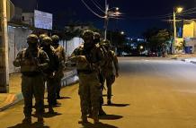 Las Fuerzas Armadas junto a la Policía conforman el Bloque de Seguridad, un frente que activó Daniel Noboa para combatir a organizaciones narcoterroristas.