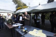 El ministro de Defensa, Giancarlo Loffredo, habló de las características y expuso los chalecos antibalas para las Fuerzas Armadas.