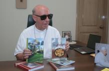 Moseñor Aníbal Nieto