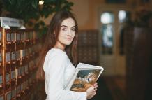 Explora el feminismo a través de estos 5 libros esenciales