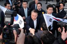Mundo, Corea del Sur, Crisis política