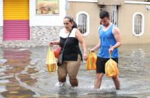 BASURA Y LLUVIA INUND (14251724)