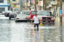 Alertan sobre condiciones climáticas en Guayaquil: fuertes lluvias, vientos y truenos afectan la ciudad