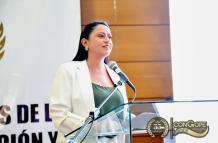 PAOLA PABON PREFECTA PICHINCHA