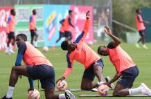 Ecuador, Sebastiá Beccacece, eliminatorias sudamericanas, Mundial 2026, entrenamiento, Venezuela, Chile