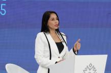 Luisa González habló del tema Venezuela en el Debate 2025.