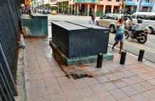 PARQUE USADO COMO BAÑO