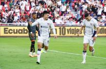 Celebración de gol en el Superclásico, donde Liga de Quito se impuso 3-1 sobre Aucas.