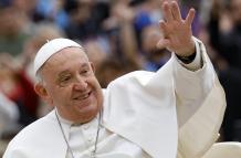 Francisco, el primer Papa latinoamericano, deja un legado marcado por la cercanía con los más necesitados y la defensa del medio ambiente.