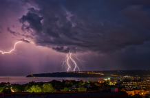 Tormentas eléctricas y chubascos aislados serán frecuentes en Guayaquil y Durán esta semana, según el Inamhi.