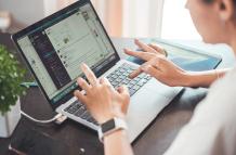Las personas pueden escoger las especialidades de los cursos de inglés gratis y descargar material para mejorar ese idioma.