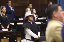Asambleístas en el Pleno