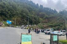 cierre vial en molleturo