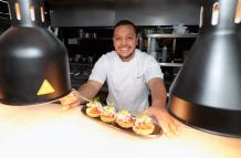 José Arellano chef y propietario de Comal, comida mexicana