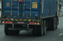 contenedor tráiler vía Perimetral seguridad vial movilidad 24 junio 2025 MC