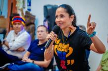 LUISA GONZALEZ CORREISMO