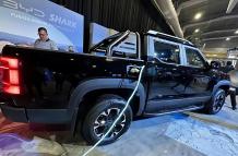 exposición de carros eléctricos en feria
