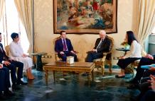 Daniel Noboa en su visita con funcionarios italianos