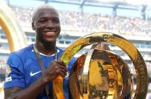 moises caicedo mundial de clubes trofeo asda
