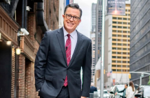 "Stephen Colbert fuera de CBS: ¿Qué pasó realmente?