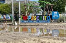 vía afectada en Santa Marta (Colombia)