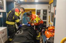 rescate de una mujer por Bomberos