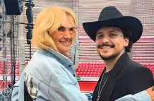 Adela Micha y Christian Nodal.