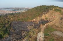 Incendio en cerro Colorado de Guayaquil