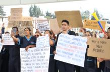 Protesta Hospital Docente Calderón
