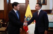 Daniel Noboa y Marco Rubio en el Palacio de Carondelet, reafirmando la alianza entre Ecuador y Estados Unidos para enfrentar a las bandas criminales declaradas terroristas.