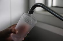 Corte de agua en la vía a la costa