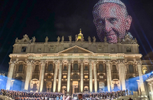Concierto Karol G en el Vaticano