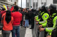 El Movimiento Indígena de Cotopaxi instó a proveerse de productos básicos el fin de semana, ante el anuncio del paro nacional de la Conaie.