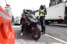 Controles motos Quito