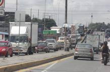 Tráfico en la vía a Daule