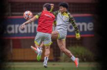 Joao Rojas encendió la práctica con acción que sorprendió a todos.