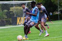 Aucas