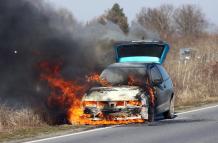 Explosión de carro bomba en puente Churute