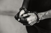 criminal-en-esposas
