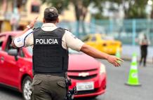 policía de tránsito Durán