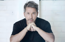 Ricardo Montaner, ícono de la música latina, volverá a Ecuador con su gira que celebra más de 40 años de trayectoria.